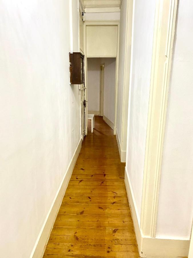 Nature Chiado 2- Cozy Little Double Room With Shared Bathroom Lisbon Bagian luar foto