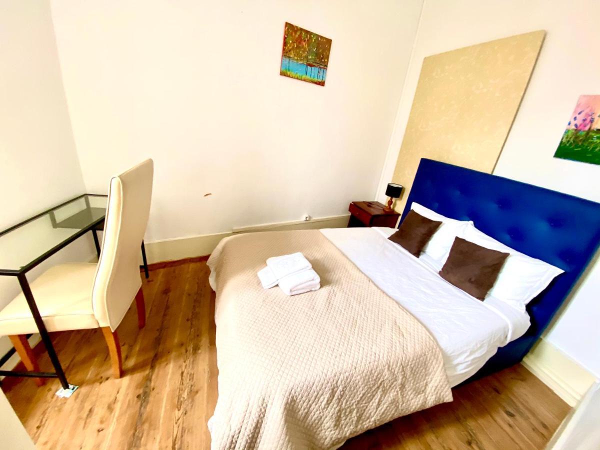 Nature Chiado 2- Cozy Little Double Room With Shared Bathroom Lisbon Bagian luar foto